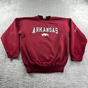 Vintage Arkansas Razorbacks Sweater Mens Medium Red Spell Out Hogs Flaws College